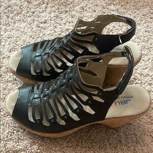 Black wedge heels with memory foam